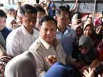 045022800_1765619207-Prabowo_usai_Meninjau_Korban_Bencana-768x432-1