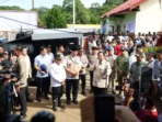 prabowo-pemulihan-bencana-sumatera.jpeg-696x464